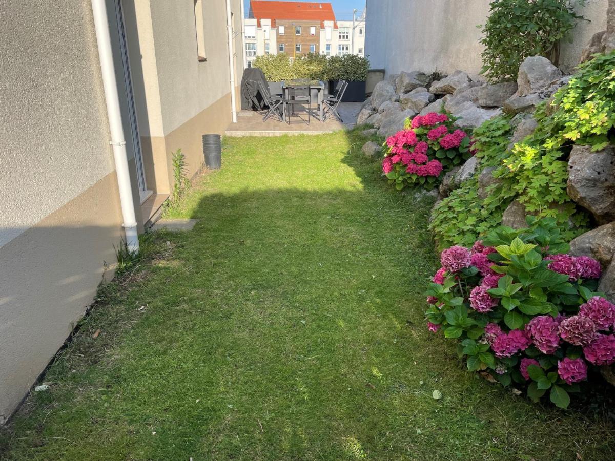 Villa Louise - Appartement Spacieux Proche Digue Avec Jardin Вимере Экстерьер фото